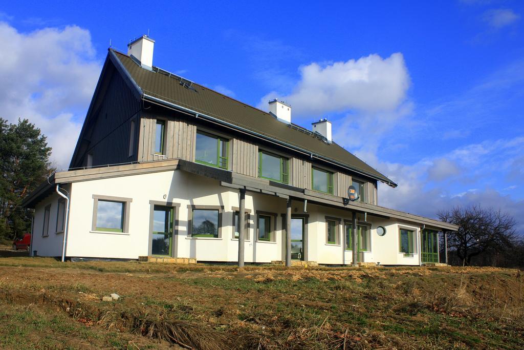 Chamedafne W Puszczy Kampinoskiej Brochów Exterior foto